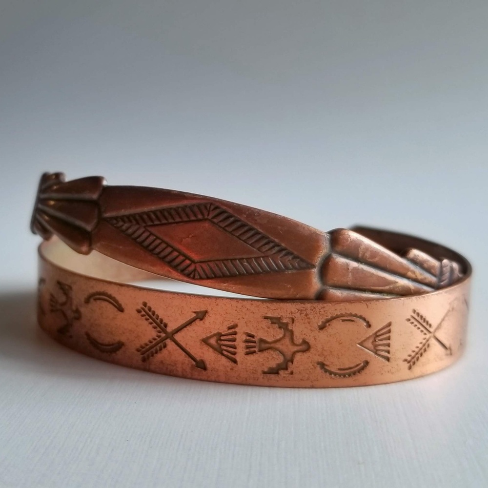 Set of 2 vintage native american copper braclets